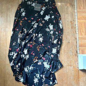 NWT Le Lis Floral Golda Faux Mini Wrap Skirt